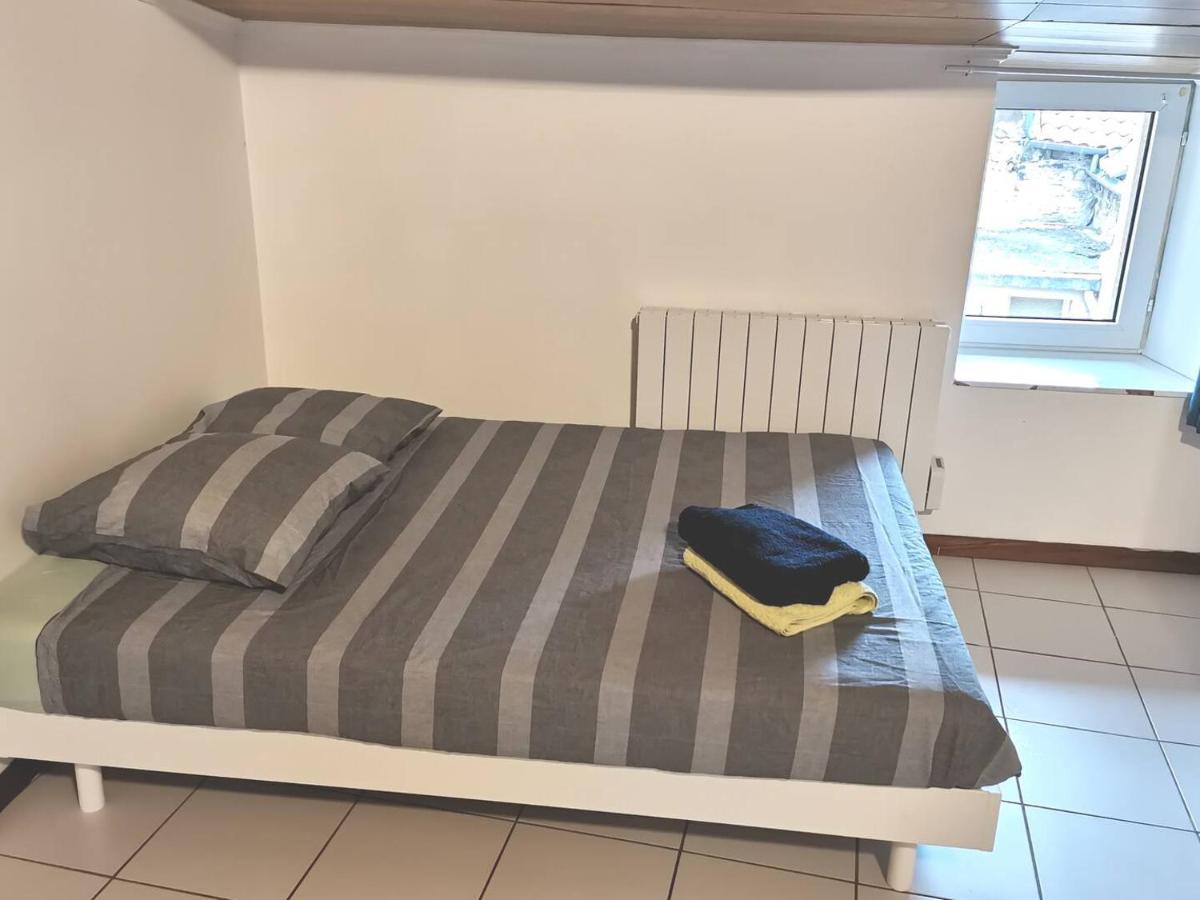 -Le 3- Studio Centre De Millau Lumineux Apartment Ngoại thất bức ảnh